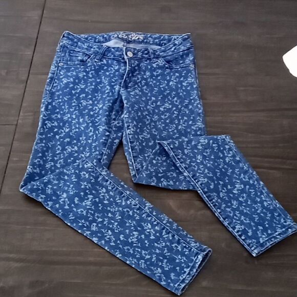 Old Navy denim flower print size 6 - Picture 1 of 7